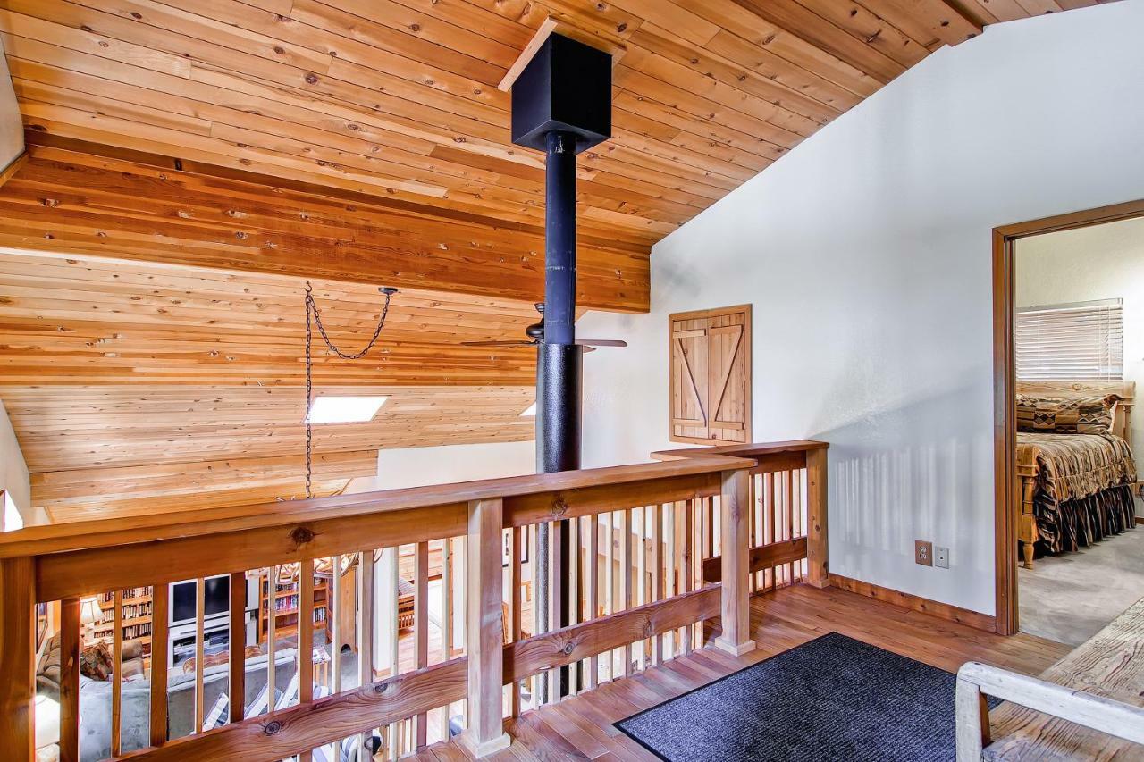 Yosemite Crossroads Villa Йосемити Уест Екстериор снимка